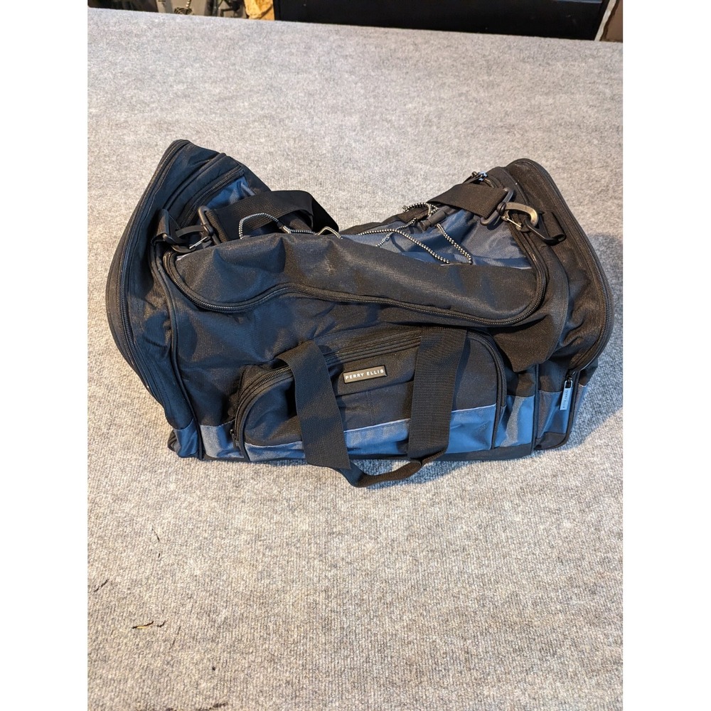 Authentic Perry Ellis Business 22-in Duffel Bag Black/ Blue